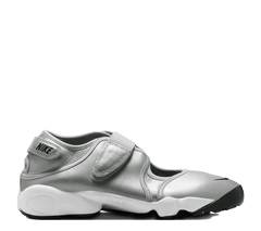 WMNS Nike Air Rift