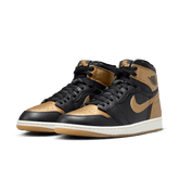 Men's Air Jordan 1 Retro High OG "Metallic Gold Black"