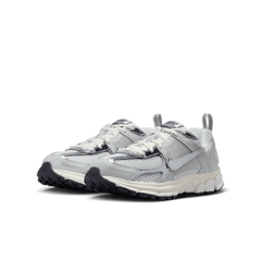 Big Kids' Nike Vomero 5 "Photon Dust Chrome"