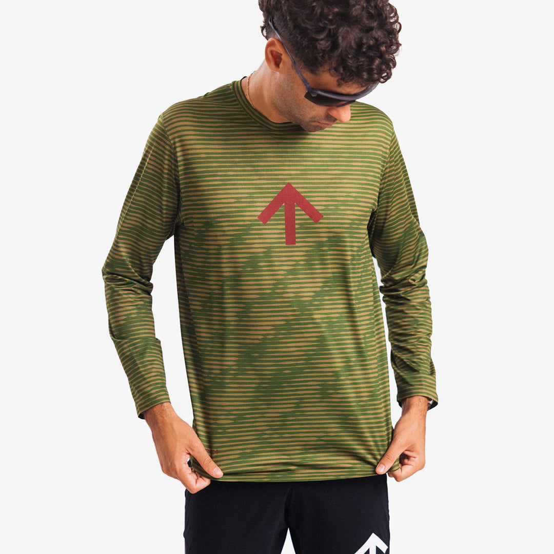 Chance AROW Lightweight Long Sleeve Tee "Vine/Garnatxa"