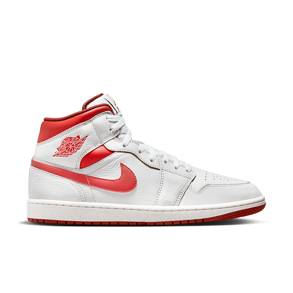 Air Jordan 1 Mid SE Dune Red