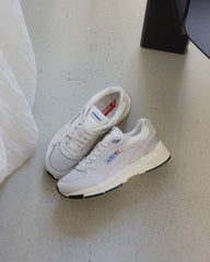 Autry Hyperway  *Suede / Mesh*